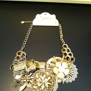 Women necklace